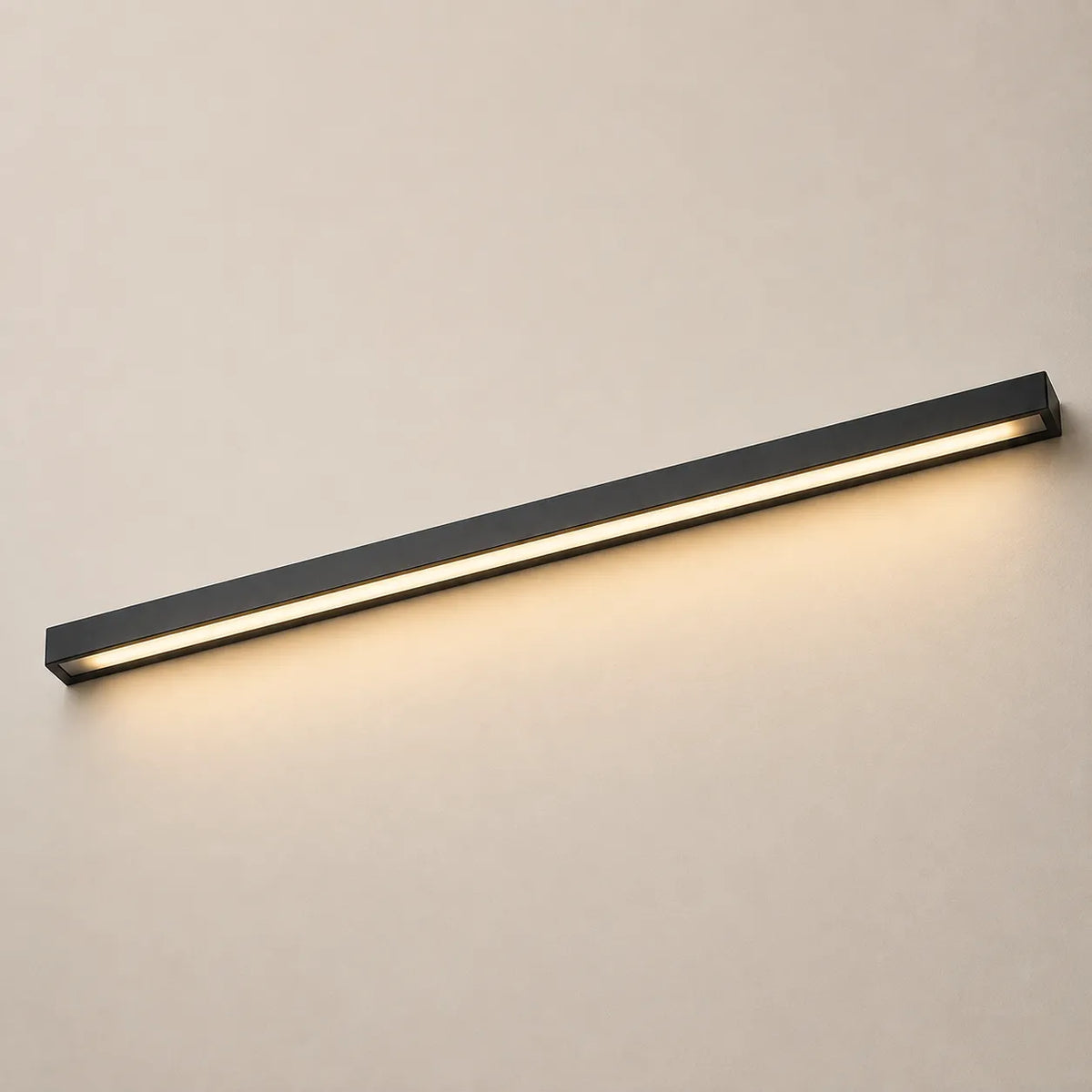Applique murale extérieure LED linéaire noire en fer

