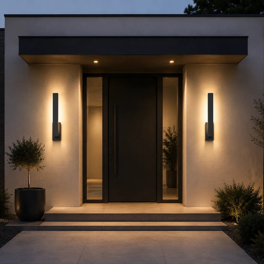 Applique murale extérieure LED totem en aluminium installée sur une façade contemporaine